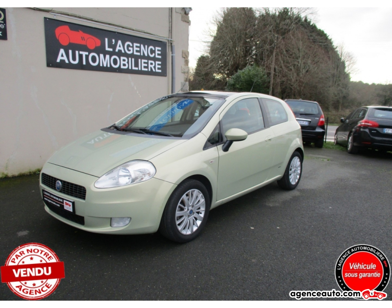 Acquisto Auto Usate, Auto Usate Economiche | Agenzia Automobiliare Fiat Grande Punto 1.3 MJT 90 EMOTION Violet Anno 2006 Manuelle Diesel